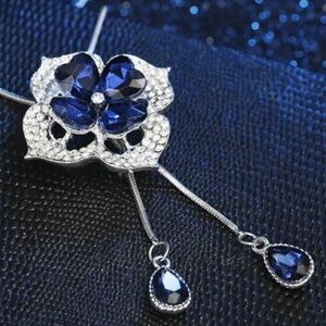Flower Pendant Necklace - Elegant Blue and Gemstones - Sexy Vintage Style - NWT